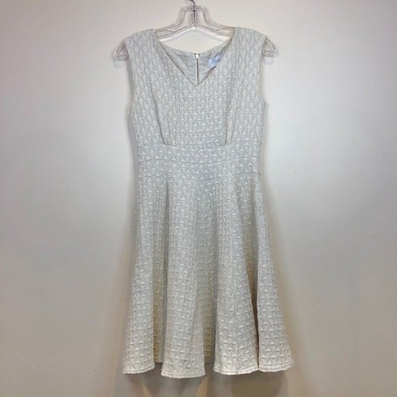 Closet Dresses & Skirts - CLOSET LONDON 👛 Sz. 6 Cream & Gold A-line dress